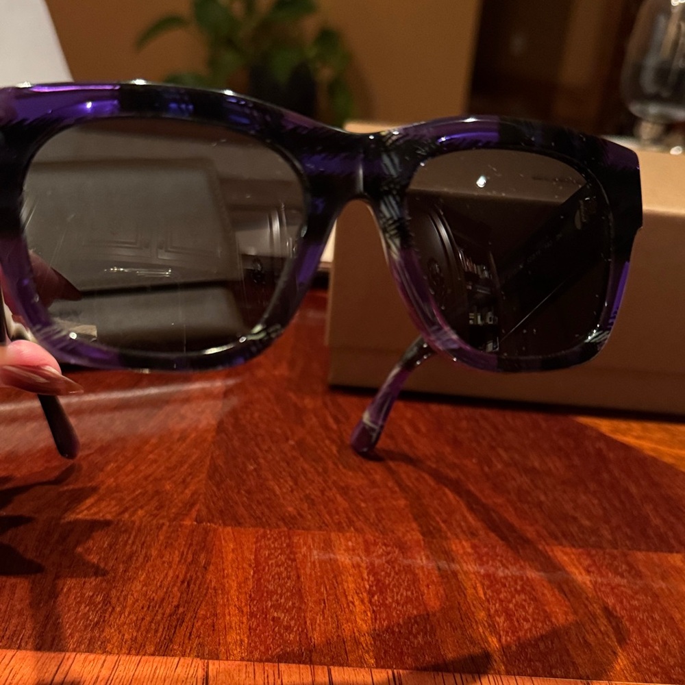 Burberry Purple and Black Women’s Sunglasses - Full Inclusion NIB - Picture 14 of 16